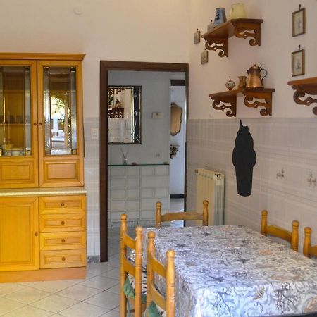 Appartamento In Via Calvi Лидо-ди-Остия Экстерьер фото